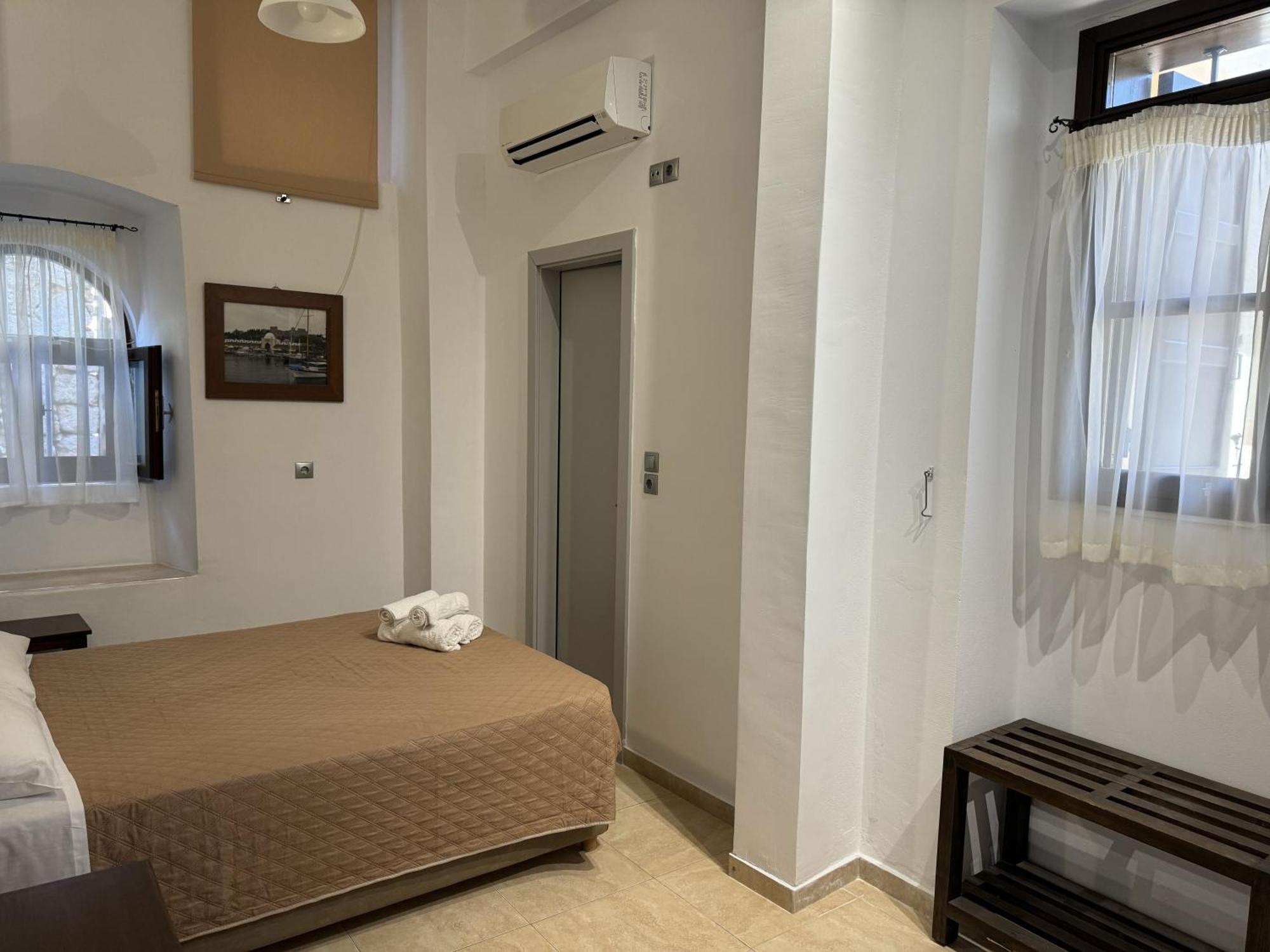 Eleni Rooms Rhodes City Buitenkant foto